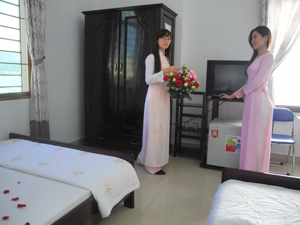 Nam Hong Hotel Nha Trang Zewnętrze zdjęcie